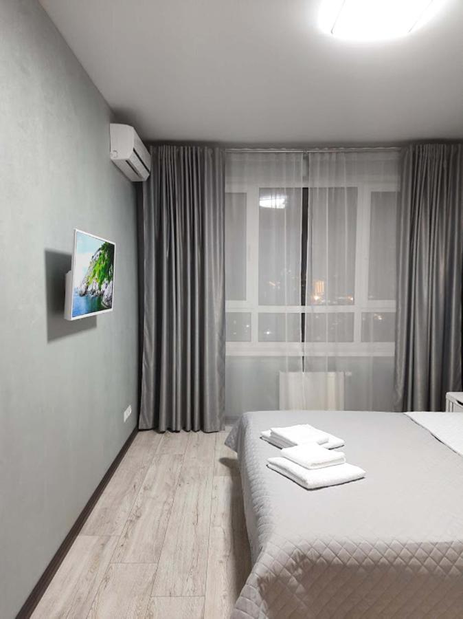 Perfect Apartments M Polytech, Ohmatdet, Parking Kiew Exterior foto